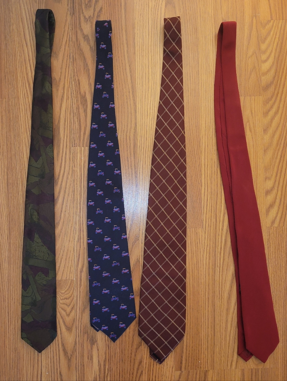 Assorted Men's Patterned Neckties - Multicolor Set - Picture 10 of 10